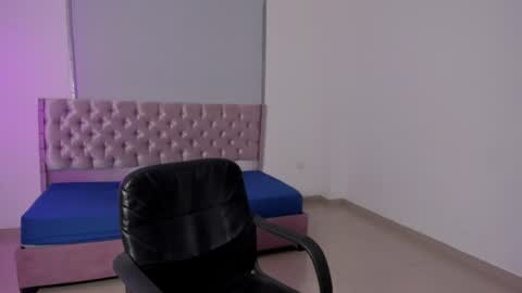 Snapshot of ryo_kush0 chatting on August 5, 2026, 12:52 pm ryo_kush0 online show from August 5, 2026, 12:52 pm