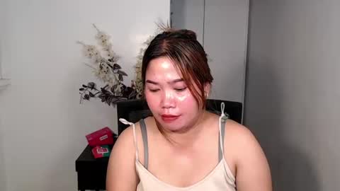 Snapshot of rys_goddess chatting on July 12, 2026, 6:04 am rys_goddess online show from July 12, 2026, 6:04 am