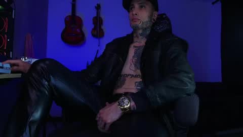 leopmonk help me reach 100 thumbs up online show from April 24, 2026, 1:41 am