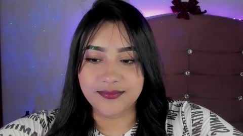 S H A R O N model independient online show from February 19, 2025, 4:23 am