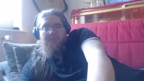 Snapshot of s_j_c chatting on April 30, 2026, 4:02 pm s_j_c online show from April 30, 2026, 4:02 pm