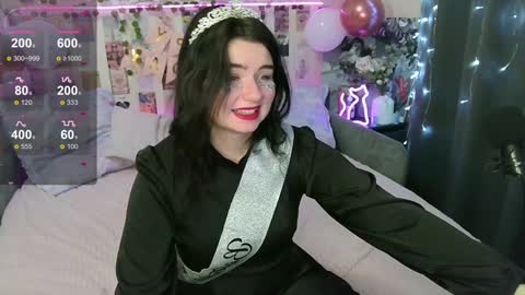 Kate online show from December 8, 2024, 2:49 am