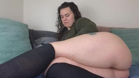 Leanne online show from December 23, 2025, 6:11 am