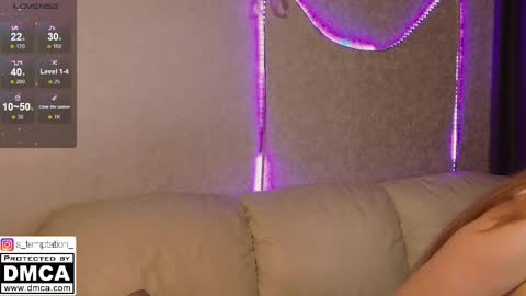 Sonya online show from April 23, 2026, 2:08 pm