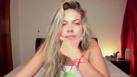 Leslie Beltrn online show from December 10, 2024, 2:38 am