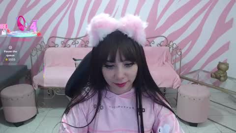 Sabrina online show from September 23, 2025, 1:14 pm