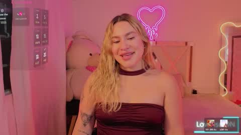 saaya_tay online show from February 7, 2026, 3:32 am