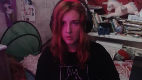 sabochka888 online show from October 15, 2025, 6:46 am