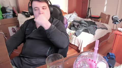 1141323  my Lord Mister Max   moms treasure online show from January 4, 2025, 9:43 am