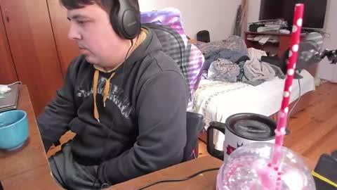 1141323  my Lord Mister Max   moms treasure online show from January 9, 2025, 8:45 am