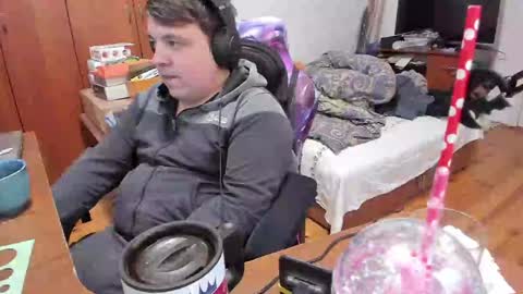 1141323  my Lord Mister Max   moms treasure online show from January 13, 2025, 10:03 am