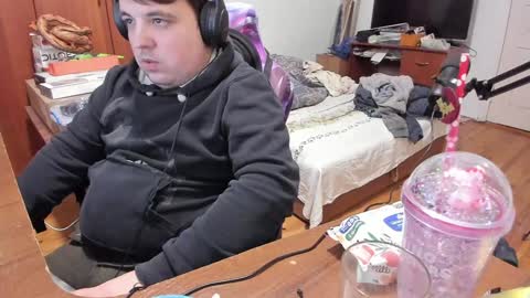 1141323  my Lord Mister Max   moms treasure online show from January 25, 2025, 7:39 pm