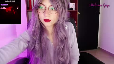 Sabrina online show from November 11, 2025, 9:59 pm