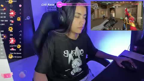 Angie  online show from September 29, 2025, 8:35 pm