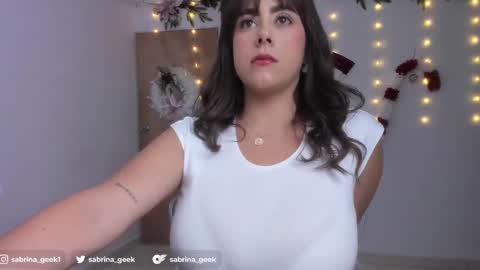 sabrina_geek online show from December 28, 2024, 2:43 am