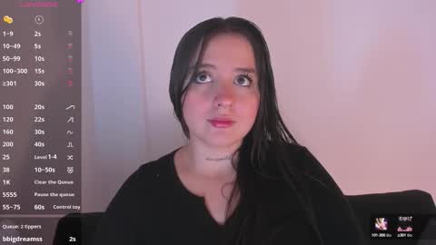 Sabrina Maria online show from October 12, 2025, 4:33 am