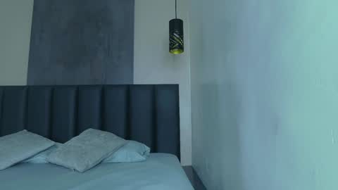 Sabrina  online show from December 7, 2024, 5:59 am