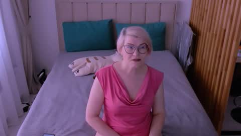 Sabrina MacMarren online show from March 5, 2026, 9:05 am