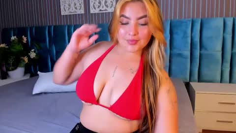 SabrinaMaddox online show from May 1, 2026, 3:27 pm