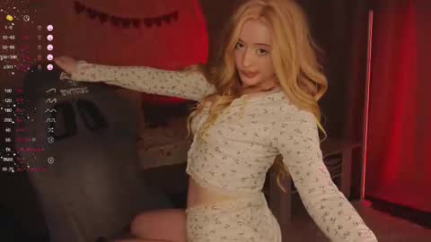 Snapshot of sabrinarider chatting on December 22, 2025, 5:21 pm Hello im Sabrina online show from December 22, 2025, 5:21 pm