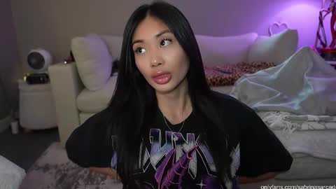 Sabrina online show from October 25, 2025, 5:19 pm