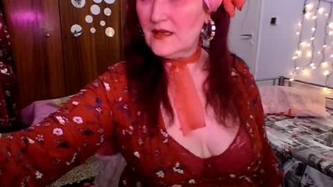 SabrinaXlovess online show from April 1, 2026, 6:05 pm