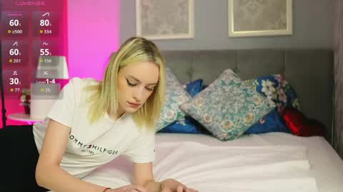Snapshot of sabrinna_sky chatting on June 1, 2026, 4:47 am Sabrina online show from June 1, 2026, 4:47 am