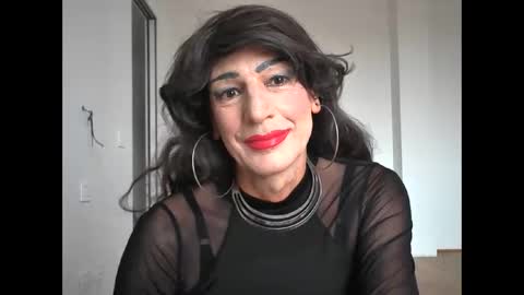 Sabrina online show from September 10, 2025, 8:03 am