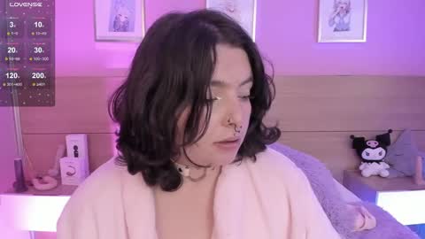 Ig  online show from February 10, 2025, 2:48 pm