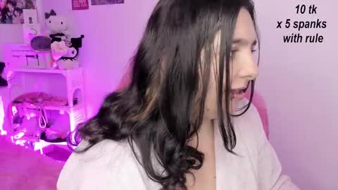 Ig  online show from October 16, 2025, 12:28 pm