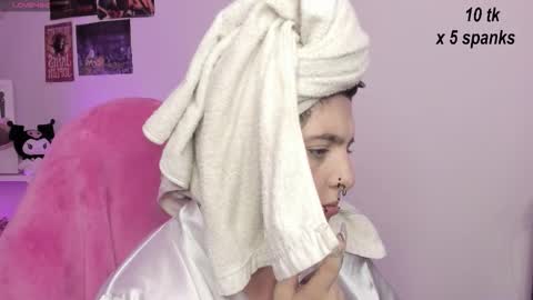 Ig  online show from October 23, 2025, 10:47 am