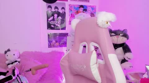 Ig  online show from December 18, 2025, 6:47 pm