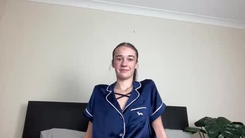 Snapshot of sageexx chatting on March 17, 2026, 2:16 am urs xxx content in my bio online show from March 17, 2026, 2:16 am