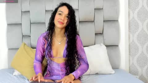 Cattleya online show from January 15, 2025, 11:53 am