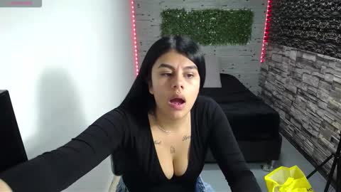 sago_dupont online show from September 10, 2025, 7:25 pm