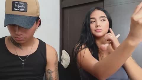 Sahara y Thiago online show from March 1, 2025, 4:33 pm