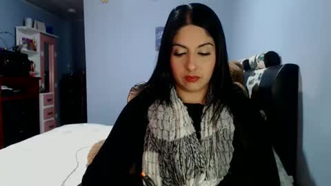 Snapshot of sahotlove1 chatting on April 27, 2026, 10:19 pm Karina online show from April 27, 2026, 10:19 pm