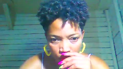 saida472627 online show from March 2, 2025, 2:43 pm