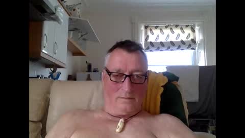 Snapshot of sail_naked chatting on May 14, 2026, 6:15 pm sail_naked online show from May 14, 2026, 6:15 pm