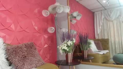 Sailon online show from March 12, 2025, 7:38 pm