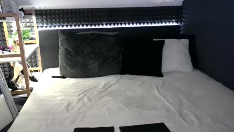 Snapshot of sailormoon40 chatting on February 27, 2026, 6:02 am sailormoon40 online show from February 27, 2026, 6:02 am