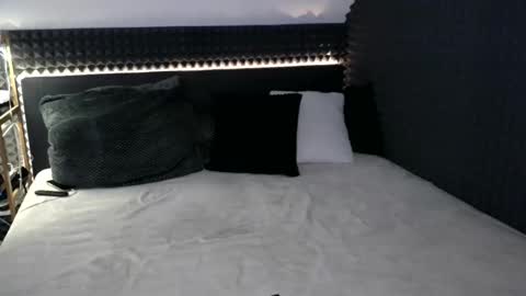 Snapshot of sailormoon40 chatting on March 4, 2026, 9:43 pm sailormoon40 online show from March 4, 2026, 9:43 pm