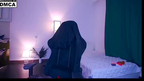 Sofia online show from May 26, 2026, 12:17 am