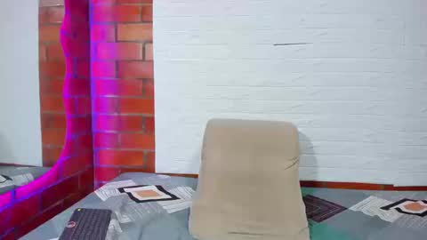 sainix_ online show from September 24, 2025, 8:34 pm