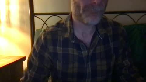 Snapshot of saint009 chatting on June 5, 2026, 1:12 am saint009 online show from June 5, 2026, 1:12 am