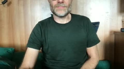 Snapshot of saint009 chatting on June 9, 2026, 1:34 pm saint009 online show from June 9, 2026, 1:34 pm
