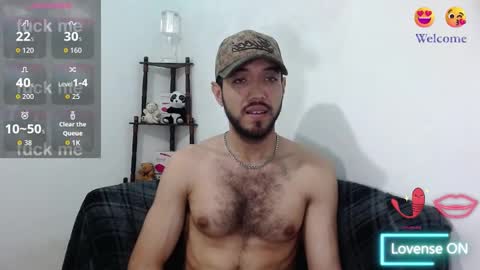 Saint Castle online show from September 23, 2025, 2:31 pm