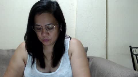 Snapshot of saint_flowerxxx chatting on December 25, 2024, 3:17 pm saint_flowerxxx online show from December 25, 2024, 3:17 pm