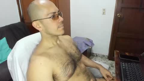 saintedy01 online show from April 24, 2026, 12:18 pm