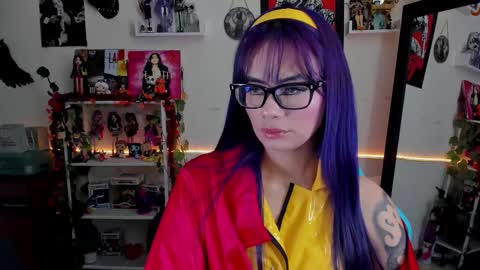    online show from November 4, 2025, 8:46 am